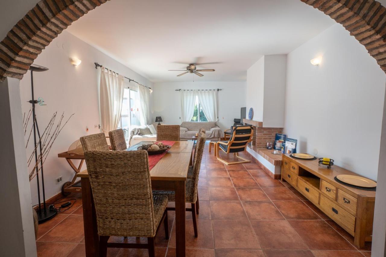 Private Heated Pool, Jacuzzi & 1225M2 Garden In Villa Cipreses Фрихилиана Экстерьер фото