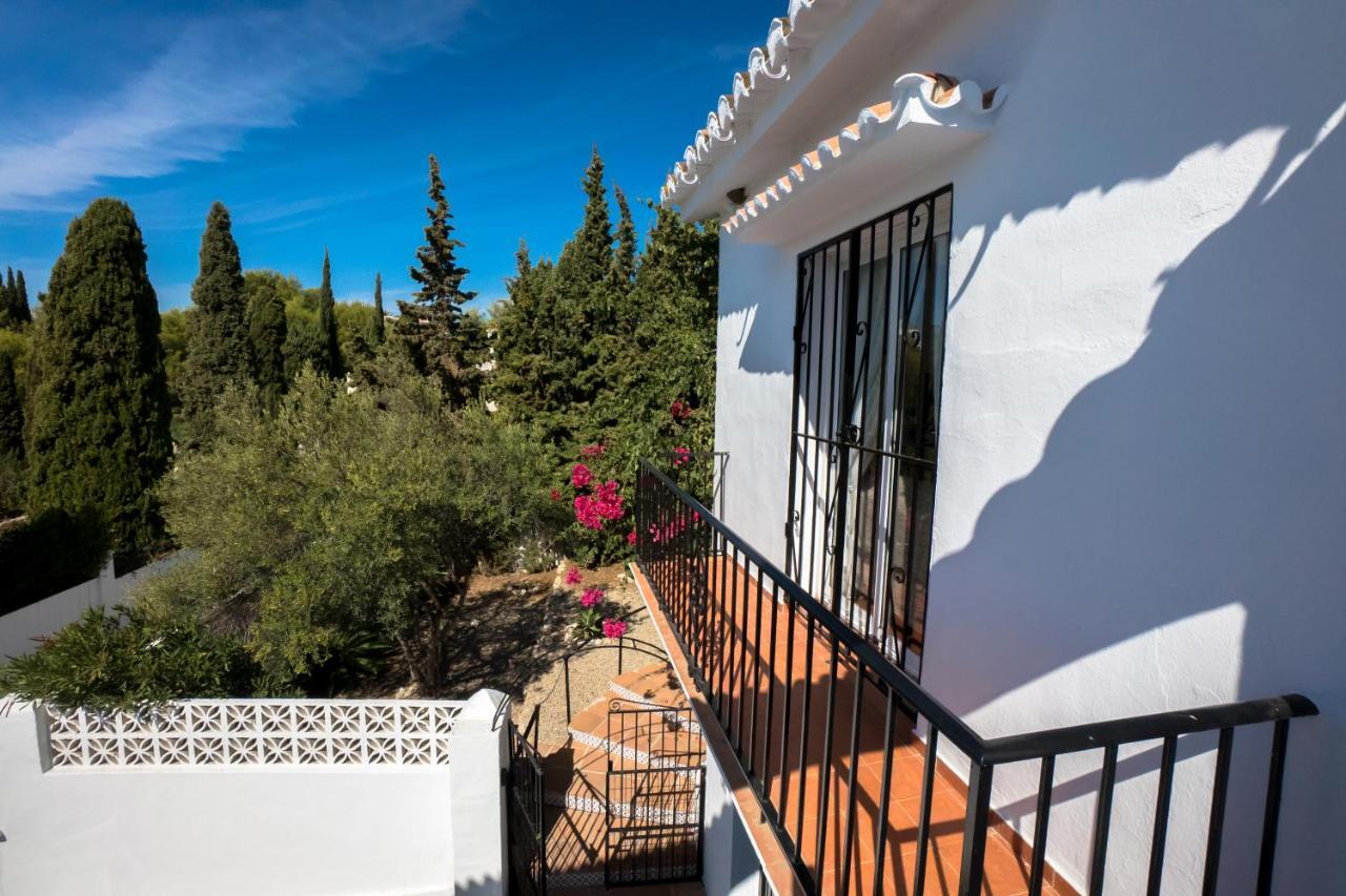 Private Heated Pool, Jacuzzi & 1225M2 Garden In Villa Cipreses Фрихилиана Экстерьер фото